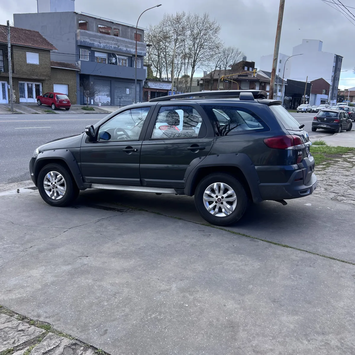 Fiat Palio Weekend Aventure Locker