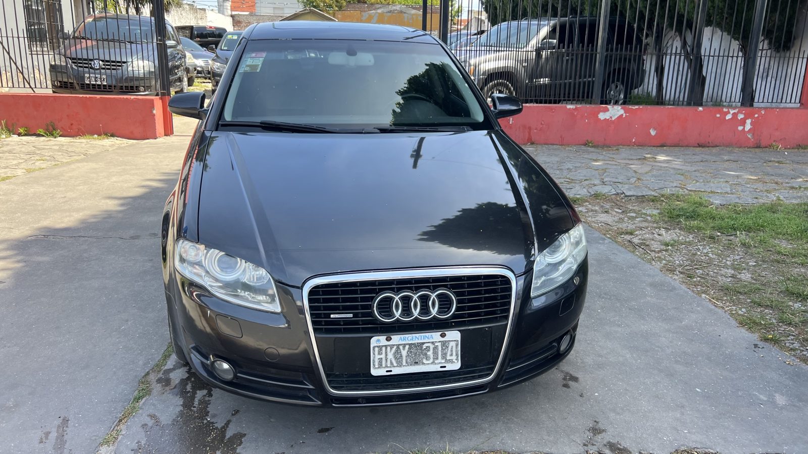 Audi A4 3.2 V6 FSI Quattro Tiptronic
