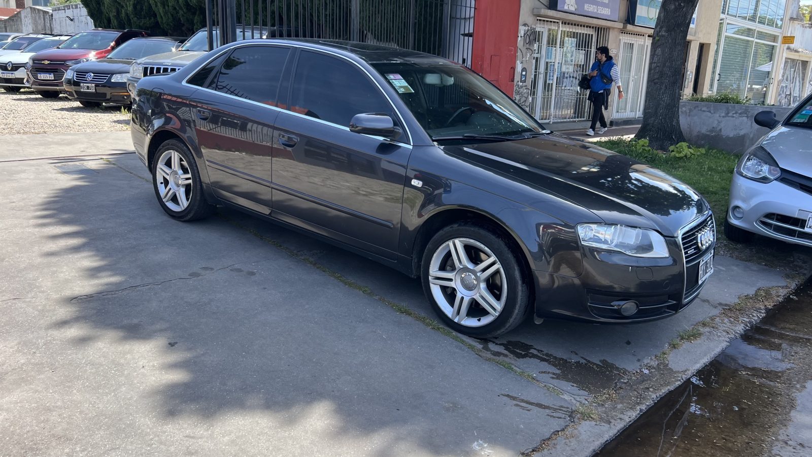 Audi A4 3.2 V6 FSI Quattro Tiptronic