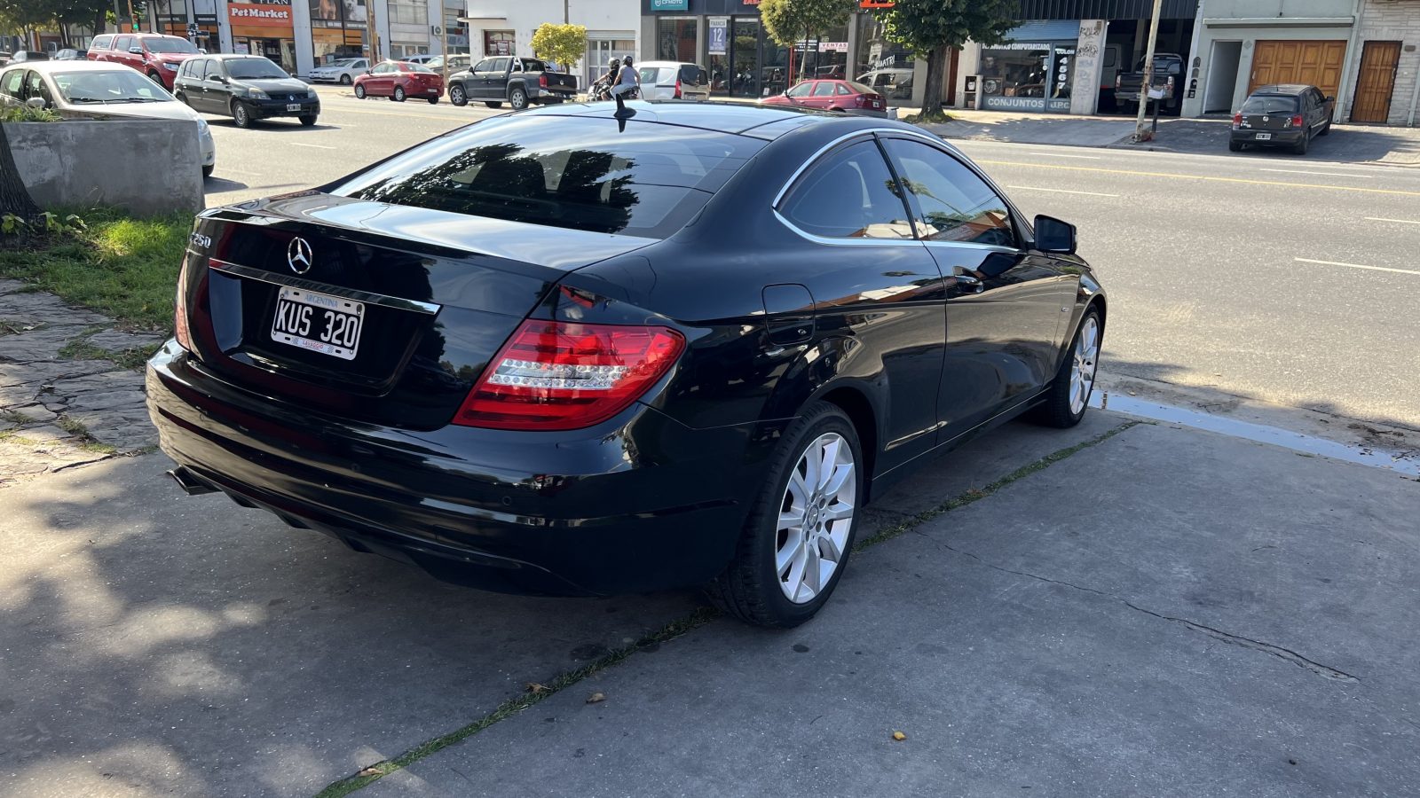 Mercedez-Benz Clase C 1.8 C250 Coupe Sport B.efficiency At