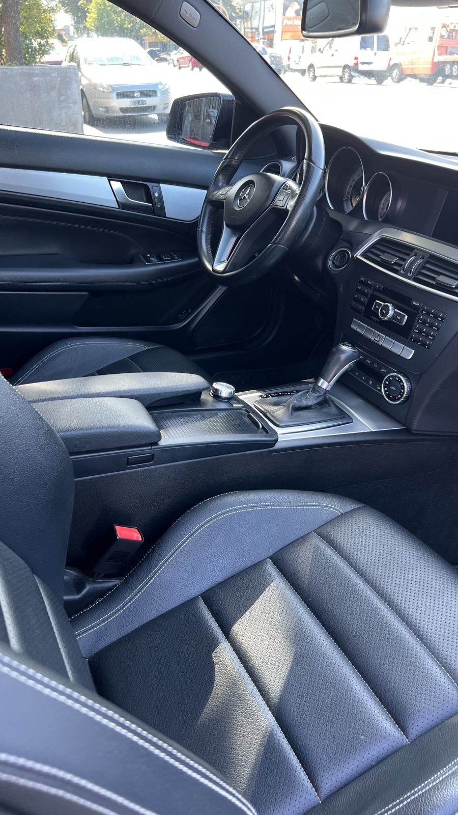Mercedez-Benz Clase C 1.8 C250 Coupe Sport B.efficiency At