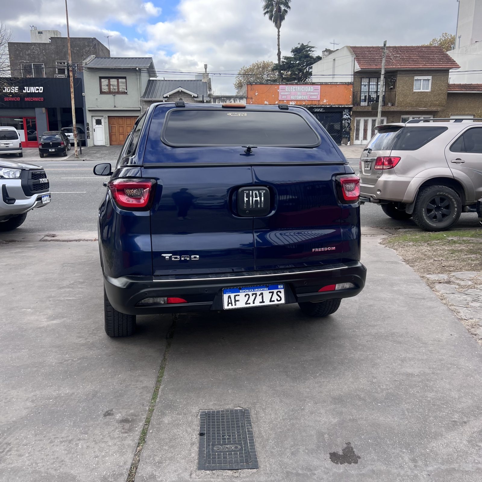 Fiat Toro Freedom 1.8 At